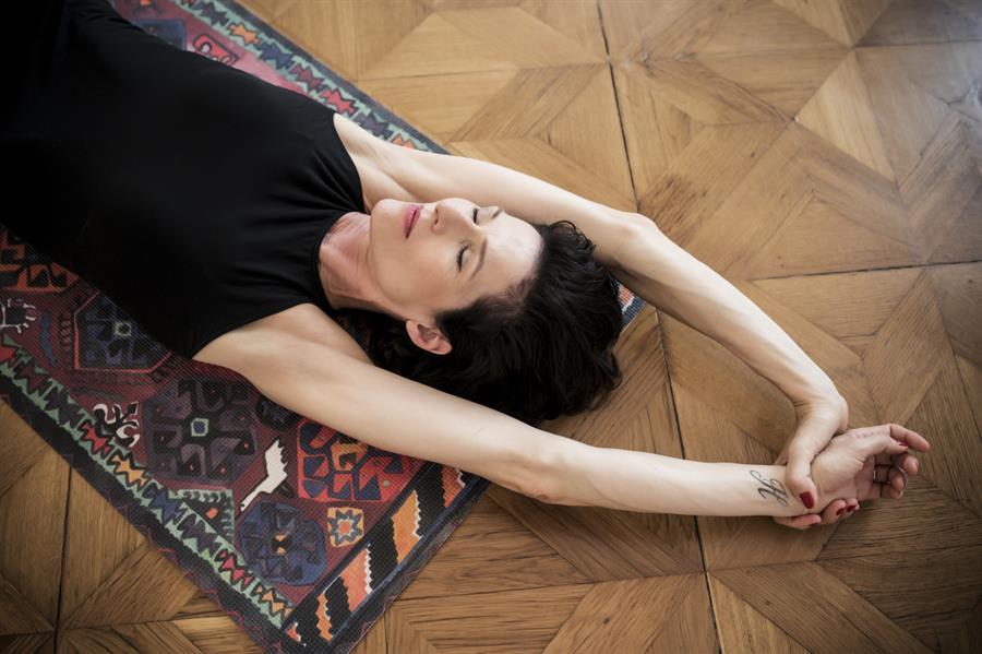 GUDRUN KOHLA  pilates-yoga-vienna (c) Miriam Raneburger (6)